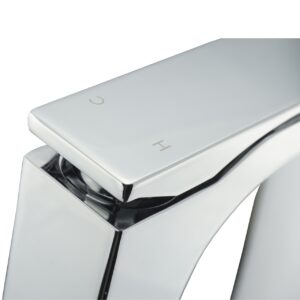 Aqua Cascata Single Lever Bathroom Vanity Faucet – Chrome